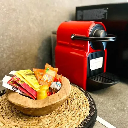 Appartement Soleil Levant - T2 Avec Terrasse Proche Gare Amiens