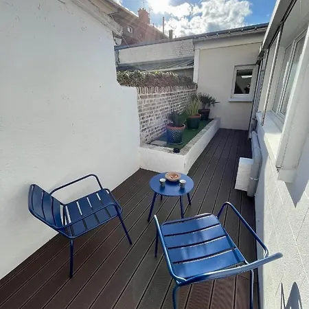 Soleil Levant - T2 Avec Terrasse Proche Gare Appartement *