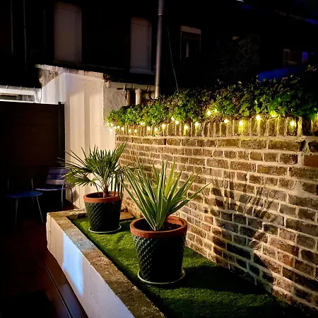 Appartement Soleil Levant - T2 Avec Terrasse Proche Gare Amiens