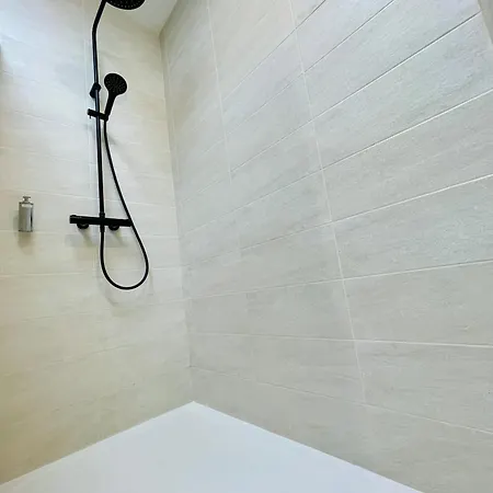 Soleil Levant - T2 Avec Terrasse Proche Gare * Amiens