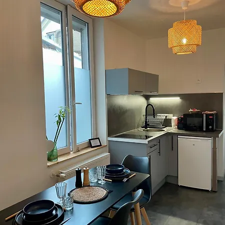 Appartement Soleil Levant - T2 Avec Terrasse Proche Gare