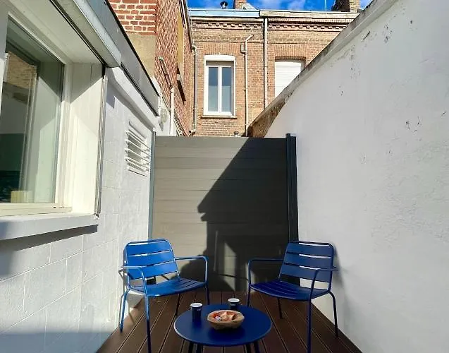 Apartment Soleil Levant - T2 Avec Terrasse Proche Gare
